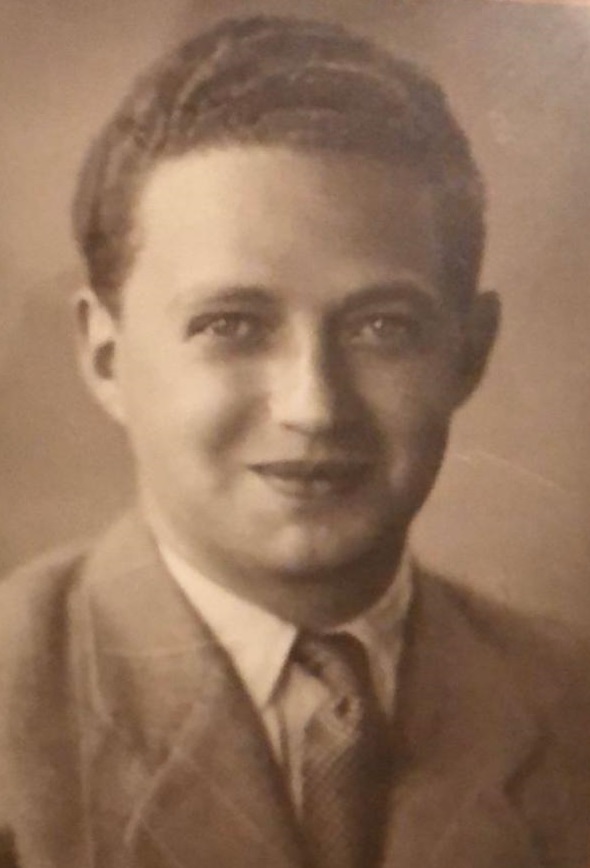 Retrato de Josef Cajtak Wassercug, joven, en blanco y negro